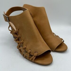 Vince Camuto Ankara knotted cognac tan angular stacked heel sandals, size 8M